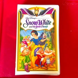 VHS Snow White and the seven dwarfs